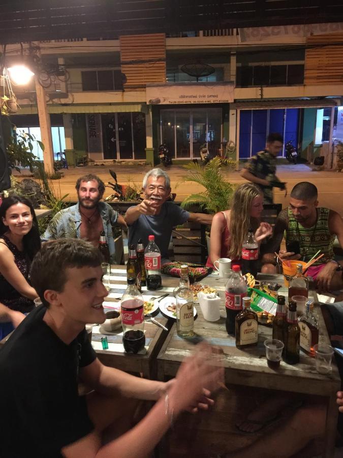 Phangan Barsay Hostel Thong Sala Eksteriør bilde