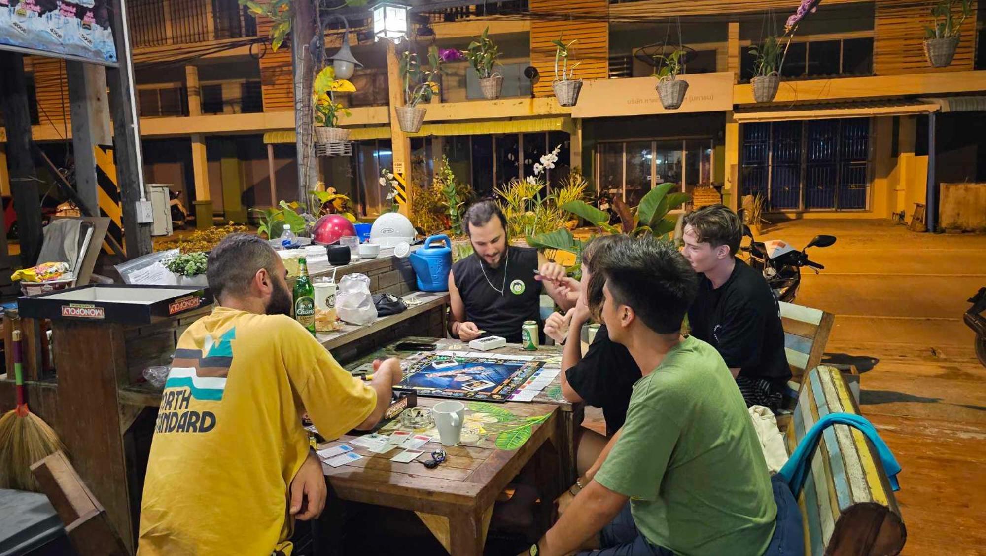 Phangan Barsay Hostel Thong Sala Eksteriør bilde